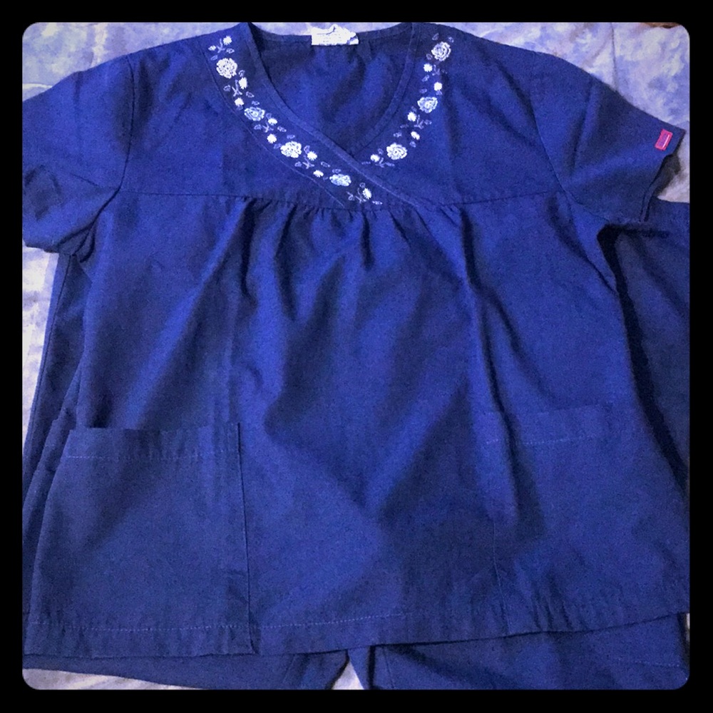 Reina Scrub set